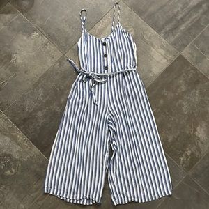 Gap linen wide leg romper blue pinstripe